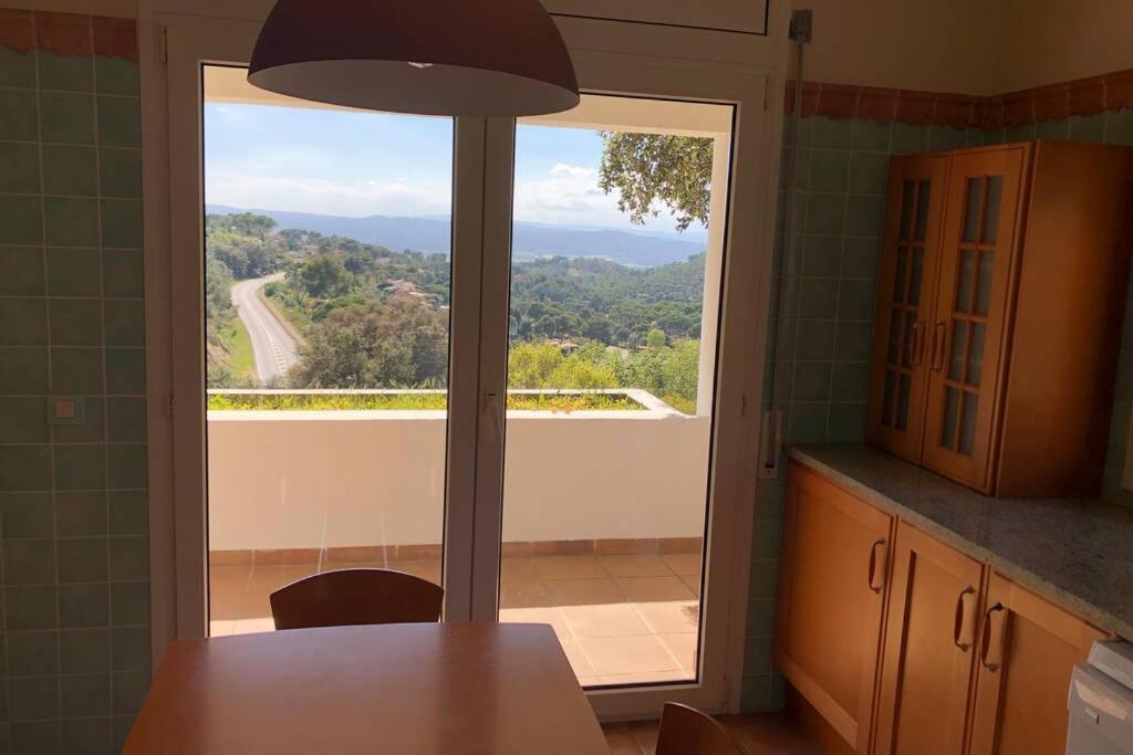 Apartamento Con Vistas A La Montana Daire Begur Dış mekan fotoğraf